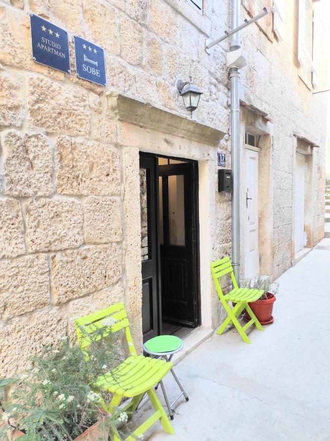 Apartments & Rooms As Vis Exterior foto